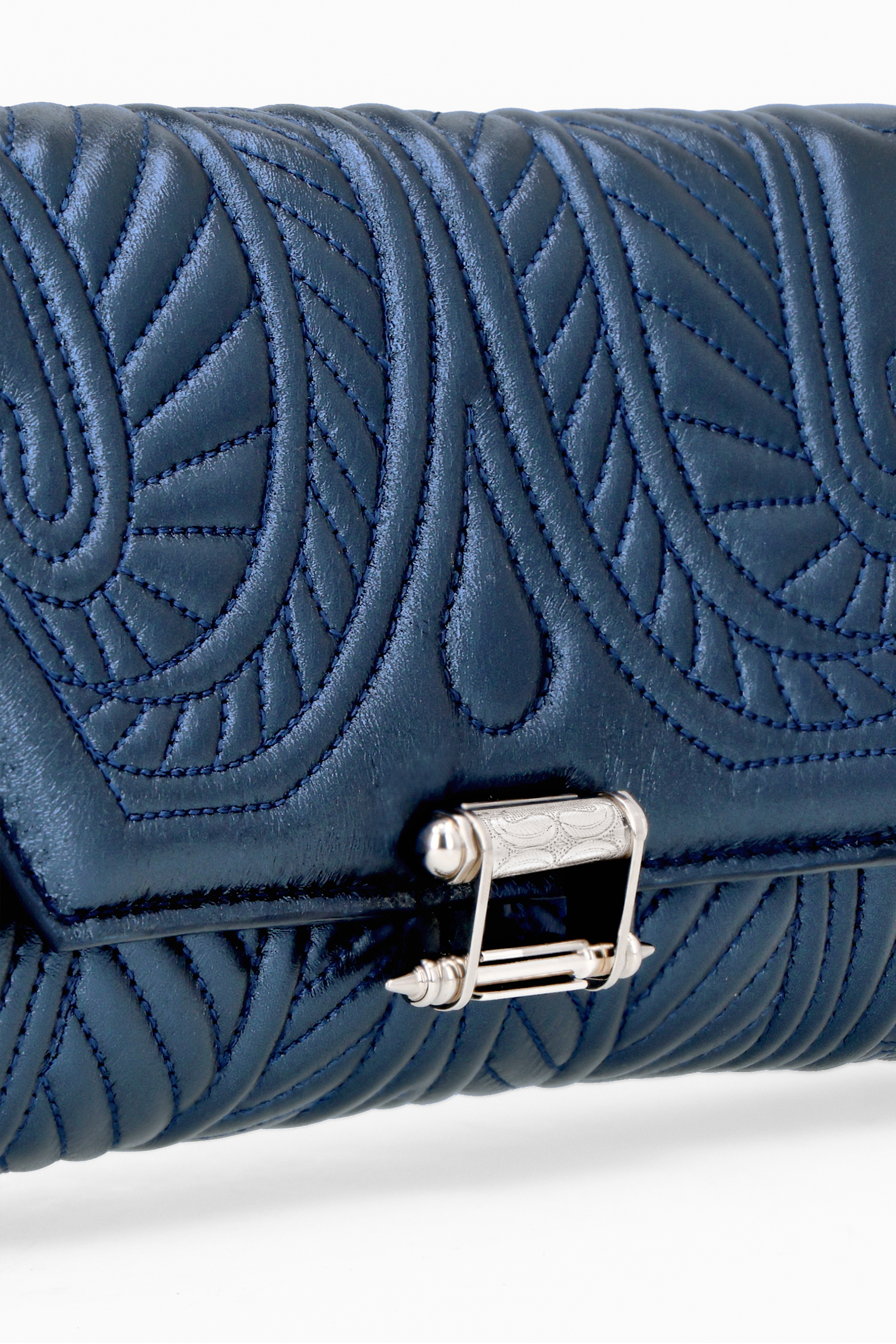 Mini Lotus Clutch