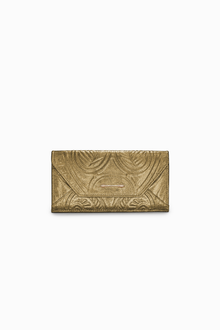 محفظة Embossed Envelope