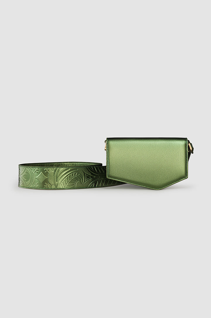 Asymmetrical Pouch