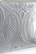 حقيبة Embossed Wristlet Sleeve