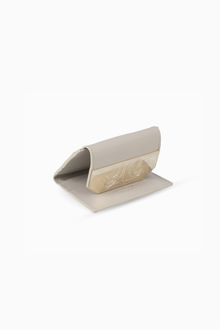 The Palmette Cardholder