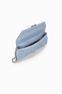 Lotus Clutch