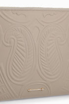 حقيبة Embossed Wristlet Sleeve