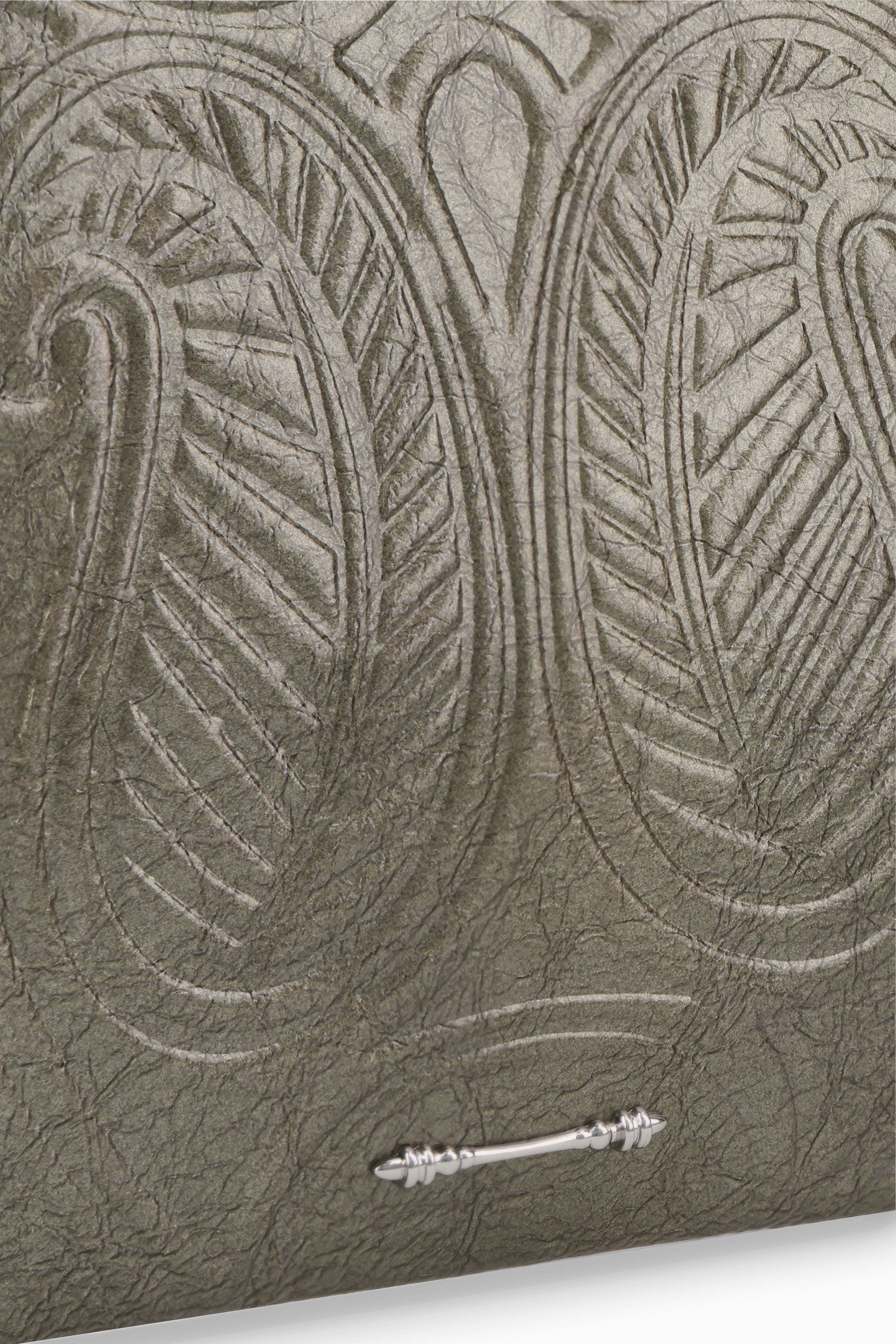 Embossed Wrislet Sleeve