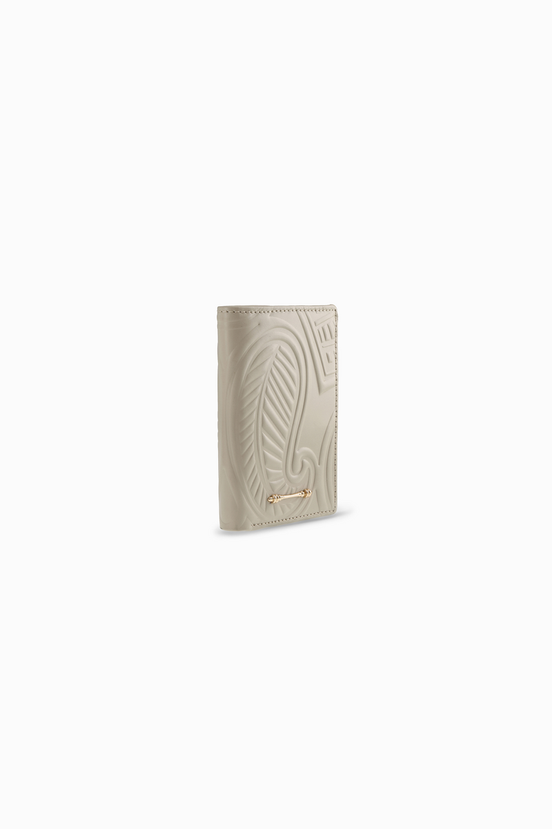 Bi Fold Wallet Embossed
