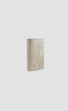 Bi Fold Wallet Embossed