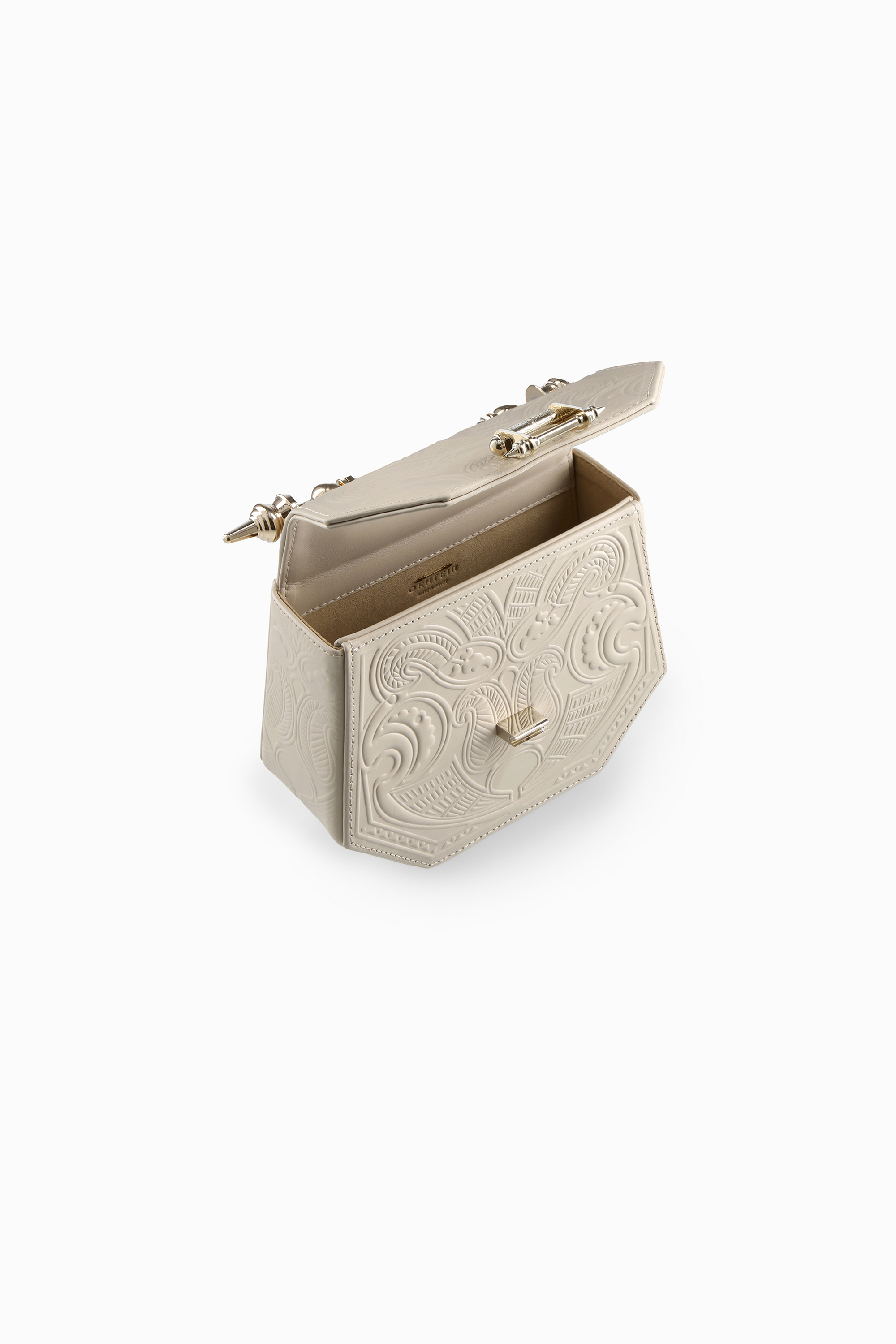 Embossed Leather Pine