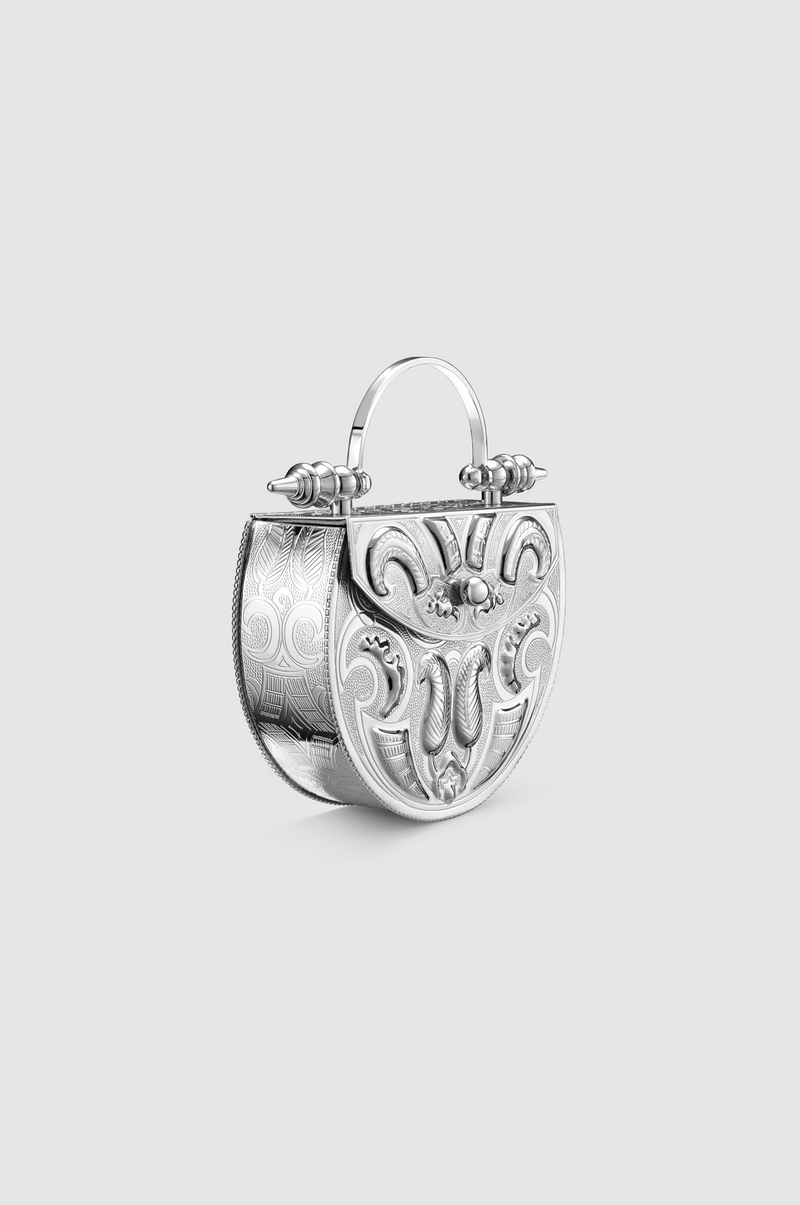 Palmette Oval Minaudiere